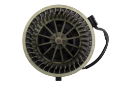 Lämmityspuhaltimen Moottori VW Audi 893819021 3137020009 Bosch 1025