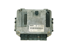 Ohjausyksikkö 0281011549 8200310863 8200370779 Renault Bosch 33123
