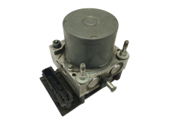 Abs-pumppu Opel Corsa C 13182319 0265800443 0265231583 Bosch 66366