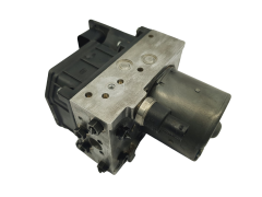 Abs-pumppu Smart Fortwo 0012793V002 0265950077 0130108078 Bosch 67899