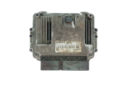 Ohjausyksikkö Opel 0281011943 55556829 8973785711 Bosch 45499