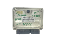 Ohjausyksikkö 038906019KE 0281011201 VW Bosch 57523