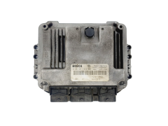 Ohjausyksikkö 0281011549 8200310863 8200370779 Renault Bosch 43067
