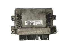 Ohjausyksikkö S120200113A SIM32 8200774747 8200700695 Renault Siemens 16659
