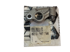 Keinuvarsi Renault 2.2-2.5 DCI 8201067796 Uusi Alkuperäinen