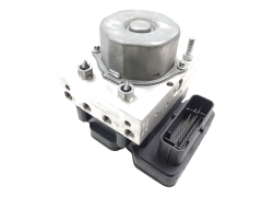 Abs-pumppu 108 C1 2 Aygo 2 44540-0H070 0265956504 Bosch 1583