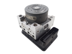 Abs-pumppu Mercedes C A2054313112 A2059012800 Ate 1538