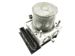 Abs-pumppu Citroen Xsara Picasso 9661963680 0265950330 Bosch 36011