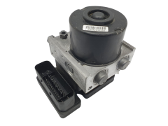Abs-pumppu Ford Fiesta 8V512M110AD 06.2109-5581.3 Ate 61628