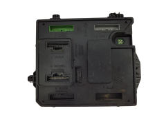 Ohjausyksikkö BCM X95 284B17882R S180098101D Renault Continental 18368