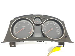 Kierroslukumittari Opel Astra H 13172012RC 25242