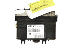 Ohjausyksikkö 032906030P IAW1AV.V0 61600.355.02 VW Magneti Marelli 18254