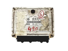 Ohjausyksikkö 0261206823 030906032AS VW Bosch 21167