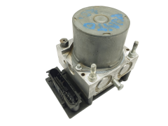 Abs-pumppu Fiat Grande Punto 55700423 0265800421 0265231535 Bosch 61958