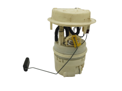 Polttoainepumppu Peugeot 206 9642124080 09732009903