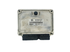 Ohjausyksikkö 045906019BG 0281011244 Seat VW Bosch 45032
