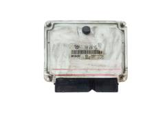 Ohjausyksikkö 038906019J 0281010216 Volkswagen Bosch 45498