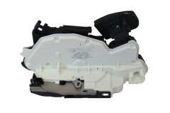 Oven lukitusmekanismi Etu Vasen 6RD837015A 88371015001 VW Seat Vika