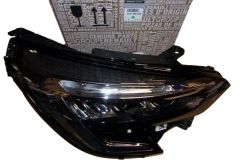 Ajovalo Oikea Uusi Alkuperäinen 260100902R Renault Clio 5
