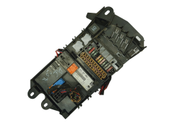 Ohjausyksikkö BSI 4F0907289J 5DK008762-26 Audi Hella