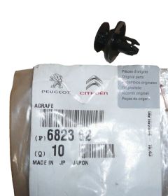 Kiinnityspidike Nadwozia Uusi Alkuperäinen 6823.62 682362 Citroen Peugeot