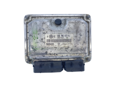 Ohjausyksikkö 038906019HJ 0281010977 VW Bosch 63011
