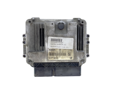 Moottorin Ohjausyksikkö 55205622EP 0281014024 Opel Bosch 62515