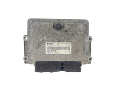 Ohjausyksikkö 55185365 0281010332 41AAA Alfa Romeo Bosch 57431