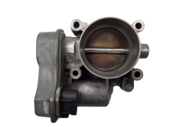 Kaasuläpän venttiili 24459501 Opel Chevrolet Saab GM 3129