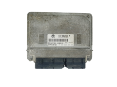 Ohjausyksikkö 047906033A 5WP43302 05 Skoda Siemens 44650