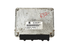 Ohjausyksikkö 047906030N 5WP4326 02 VW Skoda Siemens