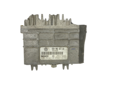 Ohjausyksikkö 030906027AA 0261204617 VW Bosch 57568