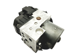 Abs-pumppu Fiat Seicento 46556475 0265216710 Bosch 46770