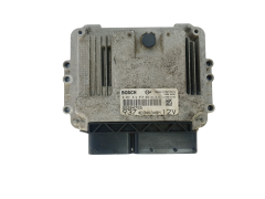 Ohjausyksikkö 0281012858 55204755 Fiat Bosch 39824