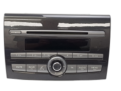 Radio-CD-soitin Fiat Bravo 735451941 VP6FCF-18C815-AC Visteon 1124