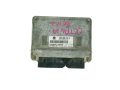 Ohjausyksikkö 06A906033K 5WP40039 04 Skoda Siemens 32957