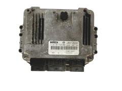 Ohjausyksikkö 0281011549 8200310863 8200370779 Renault Bosch 27113