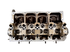 Sylinterikansi VWAG 038103373R 2.0 8V TDI BPW