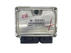 Ohjausyksikkö Seat VW 045906019BB 0281011074 Bosch 64066