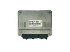 Ohjausyksikkö 03D906023 5WP40806 04 VW SEAT SKODA Siemens 34035