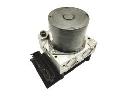 Abs-pumppu Renault Megane 2 Scenic 2 8200038695 Bosch 38325