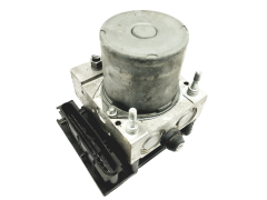 Abs-pumppu Renault Clio 3 8201128481 0265950377 Bosch 34047