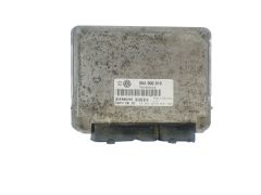 Ohjausyksikkö VW 06A906019 5WP4190 03 Siemens