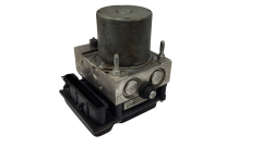 Abs-pumppu Renault Clio 3 0265950377 8200701499 Bosch 1936