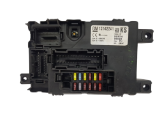 Moduuli 13142241 000292540 28084929 Opel GM 2382