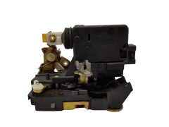 Oven lukitusmekanismi Oikea Etu 7701046800 Renault Kangoo I 11211
