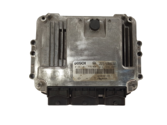 Ohjausyksikkö 0281011776 8200391966 8200386508 Renault Bosch 3543
