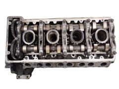 Sylinterikansi Mercedes-Benz R6040160304 2.2d 604912