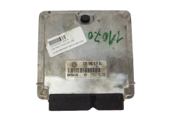Ohjausyksikkö 038906019BJ 0281010176 Volkswagen Bosch 3098
