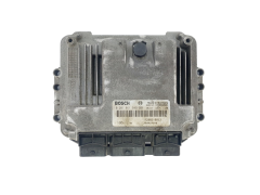 Ohjausyksikkö 0281011549 8200310863 8200370779 Renault Bosch 45757